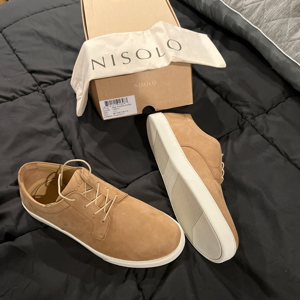 Nisolo Men's Brown Suede Sneakers - Picture 5 of 5
